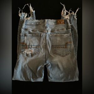 Women’s American Eagle jeans